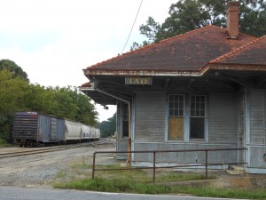 Tate Train Station